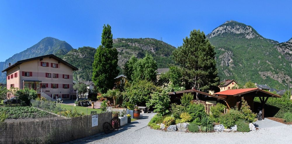 Rêves Gourmands, Hôtellerie & Gastronomie - Vernayaz - Außenansicht