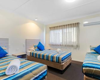 Top Spot Motel - Maroochydore - Bedroom