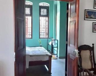 Free House Bentota - Bentota - Bedroom