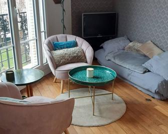 Appartement Cosy,central - La Garenne-Colombes - Living room