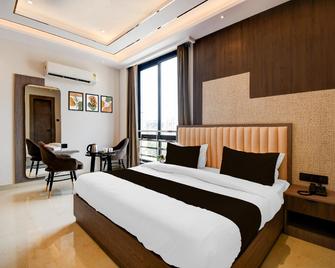 Townhouse Oak Ratanpur Panki - Канпур - Спальня