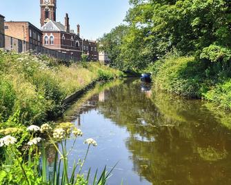 2 bedroom accommodation in March, near Wisbech - March