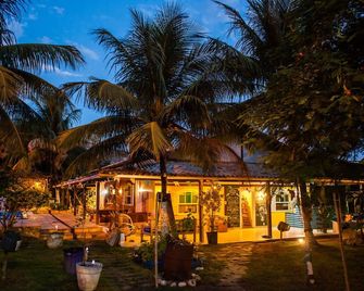 Yolo Hostel - Armação dos Búzios - Vista esterna