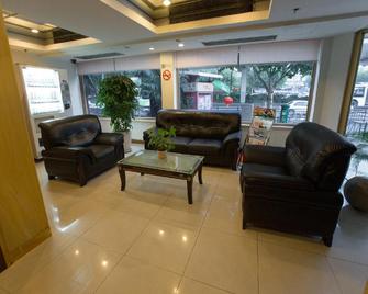Jinjiang Inn - Shanghai Wuning - Shangai - Lobby