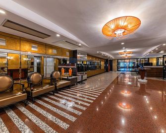 Apa Hotel Kyoto Ekimae - קיוטו - לובי