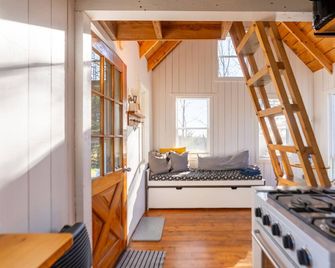 Hilltop Farm Cottage - Bridgewater