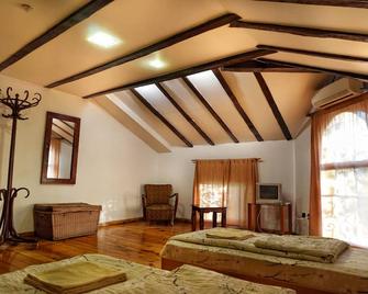 My Guest Rooms - Plovdiv - Bedroom