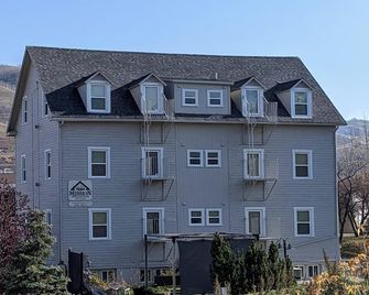 Third Mission Heritage Suites - Peace River - Budova