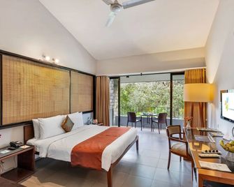 Club Mahindra Corbett - Garjia