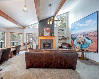 All Seasons River Inn - Leavenworth - Sala de estar