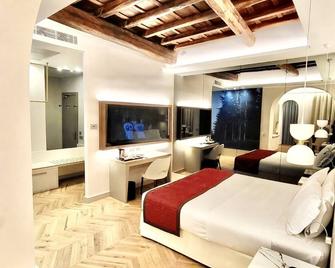 Harry's Bar Trevi Hotel & Restaurant - Rome - Bedroom