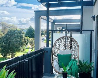 Position Perfection- Mornington - Mornington - Balkon