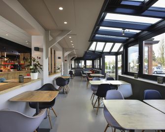 ibis Charleroi Airport Brussels South - Fleurus - Bar