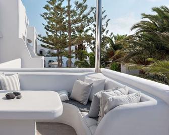 Daedalus Hotel - Mesaria - Balkon