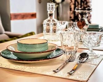 Typical Sevillan 2 bedroom unit - Seville