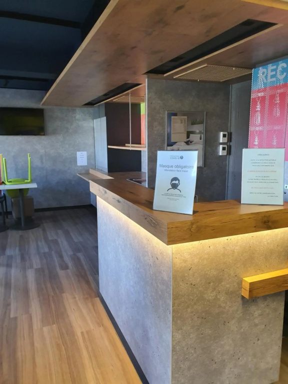 Accueil Hotel Besancon - Besançon - Accueil