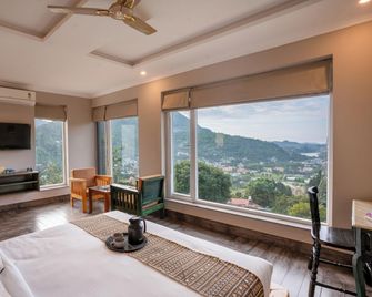 Yecha House - Mountain & Lake View Retreat, Bhimtal - Bhimtal