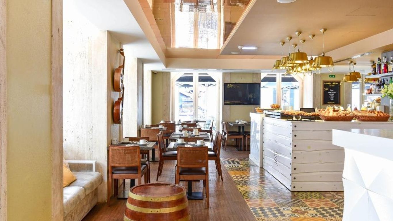 ماي ستوري هوتل أورو