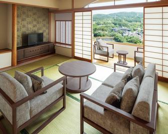 Hotel Sakura Ureshino - Ureshino - Living room