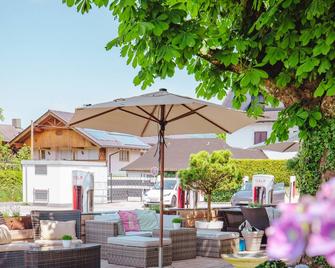 Hotel Kaiserhof - Anif - Patio