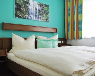 Frühstückspension Paradiesgartl - Amstetten - Ložnice