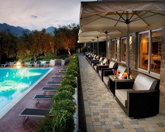 Wellness Hotel Casa Barca (Adult Only) - Malcesine - Pool