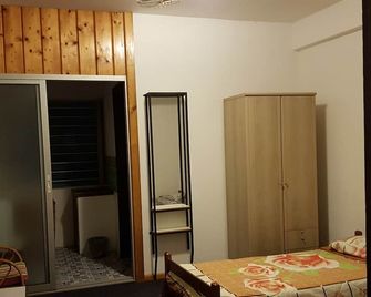 Rittoo Complex -Gavnor - Quatre Bornes - Habitación