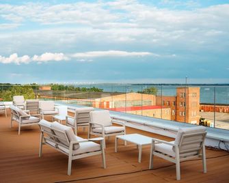 Hotel Arche Fabryka Samolotów W Mielnie - Mielno - Balcony