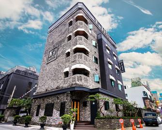 Pohang Daejam No. 25 - Pohang - Edificio