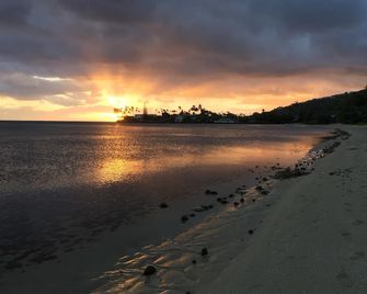 Open and relaxing vacation home with breathtaking panoramic ocean view - Honolulu - Beach
