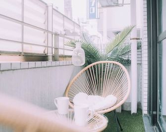 101 Showa Bloom near Shinjuku Station - Tokyo - Balcony