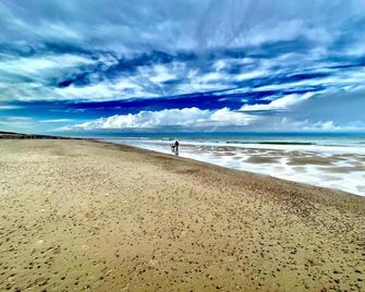 Holiday Home in Domburg near Beach - Domburg - Beach