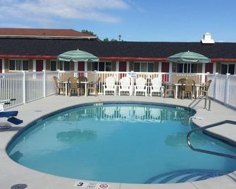 Caravan Motel - Niagara Falls - Pool