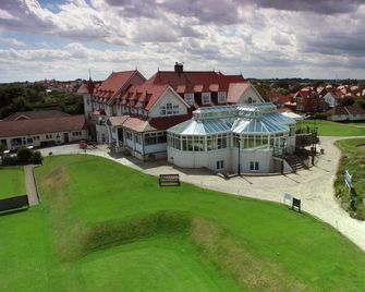 فندق ونادي جولف نورث شور - سكغنيس - مبنى