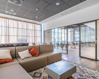 Micampus Salcedo Student Residence - Madrid - Sala