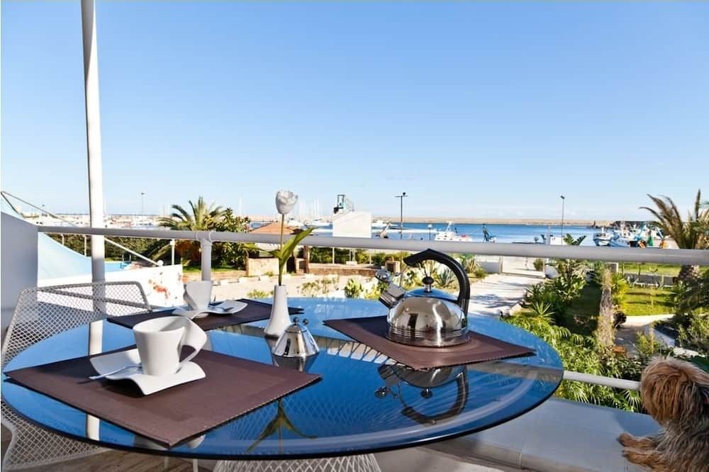 أبيتاري إن فاكانزا