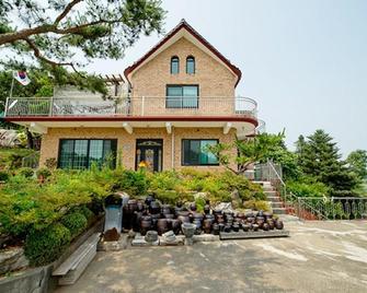 Ganghwado Neulpurun Lakeside Pension - Ganghwa-gun - Edificio