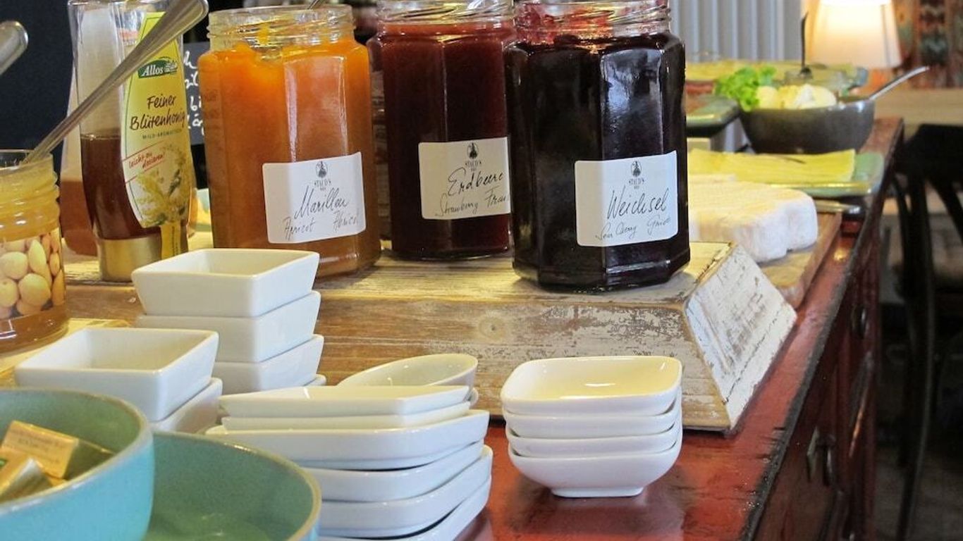 Liegen;schaft Guesthouse