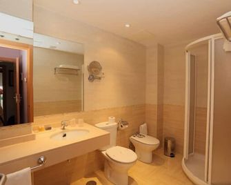 Hotel Hc Sigüenza - Siguenza - Bany