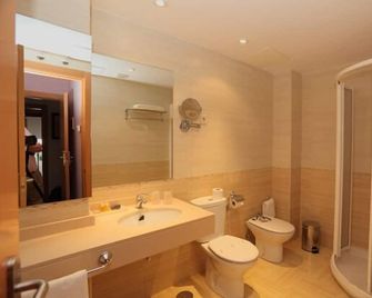 Hotel Hc Sigüenza - Sigüenza - Salle de bain