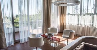 Tatiana Luxury Villa & B&B - Pesaro - Living room