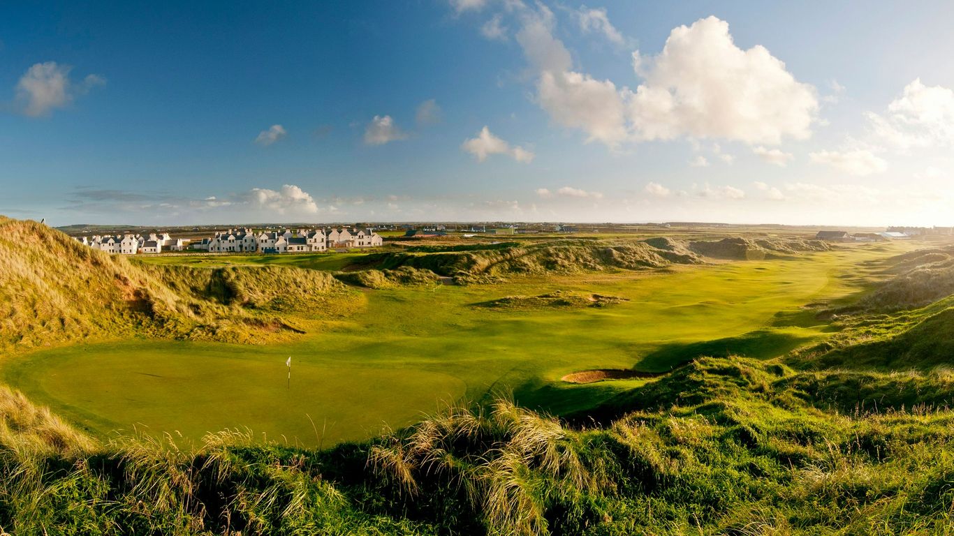 Trump International Golf Links & Hotel Doonbeg Ireland