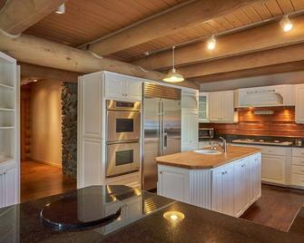 The Copper Lodge at Wallowa Lake - Joseph - Cocina