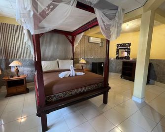Pande Permai Bungalows - Ubud - Yatak Odası