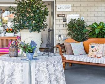 Airport Riverview Motel - Brisbane - Patio