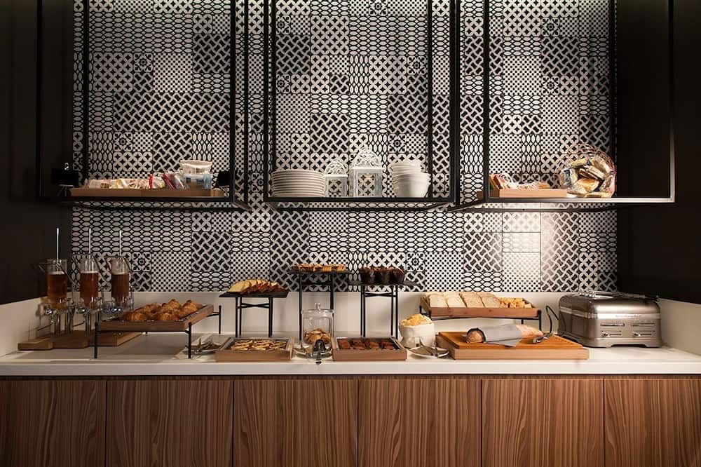 G Hotel Pescara - פסקארה - בופה
