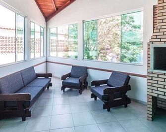 The Bridge Hostel Florianópolis - פלוריאנופוליס - סלון