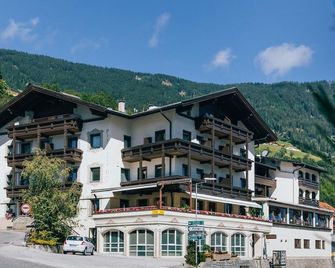 Gasthof Pitztaler Hof - Wenns - Gebäude