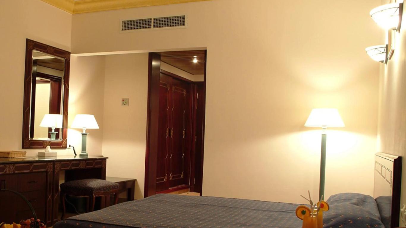 Lahami Bay Beach Resort