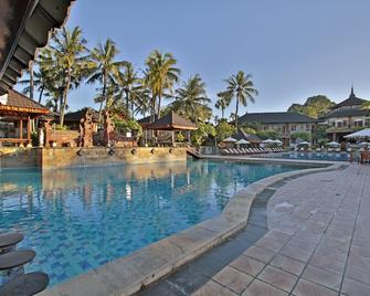 巴厘島嘉雅卡塔酒店 - 雷根 - 庫塔 - 游泳池